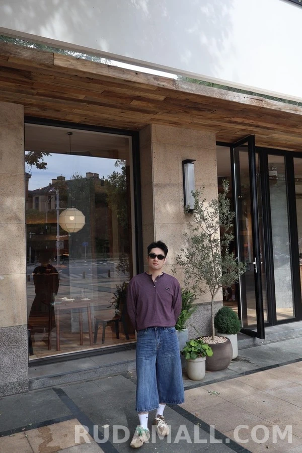 미우미우 미우미우 스트라이프 헨리넥 티셔츠 상세 이미지