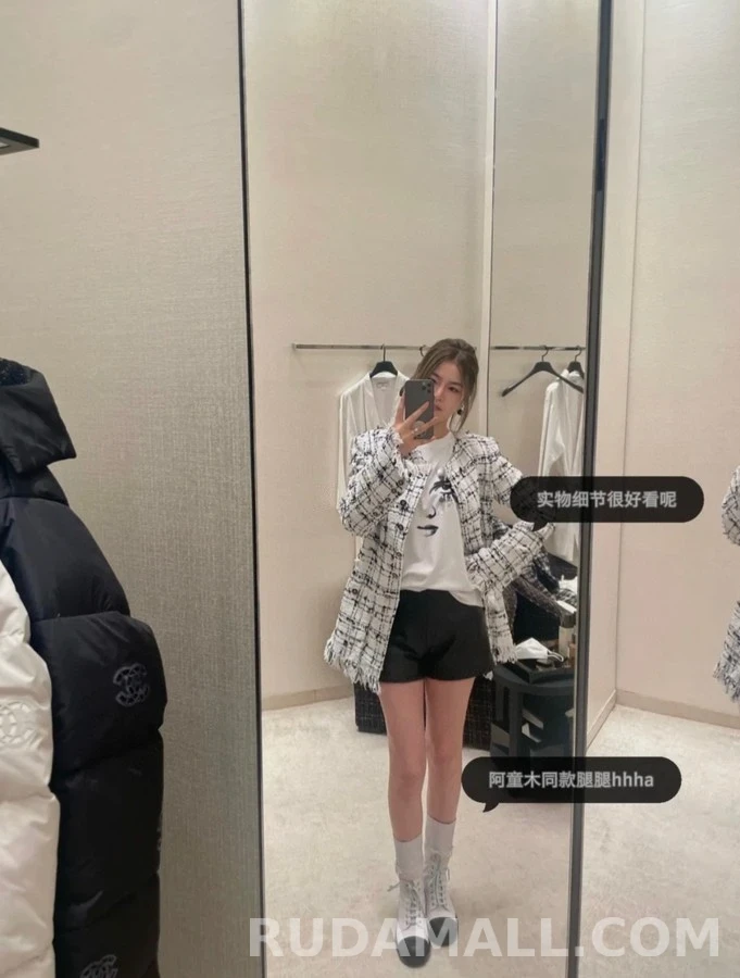 샤넬 샤넬 레터링 캡토 레이스업 부츠 상세 이미지