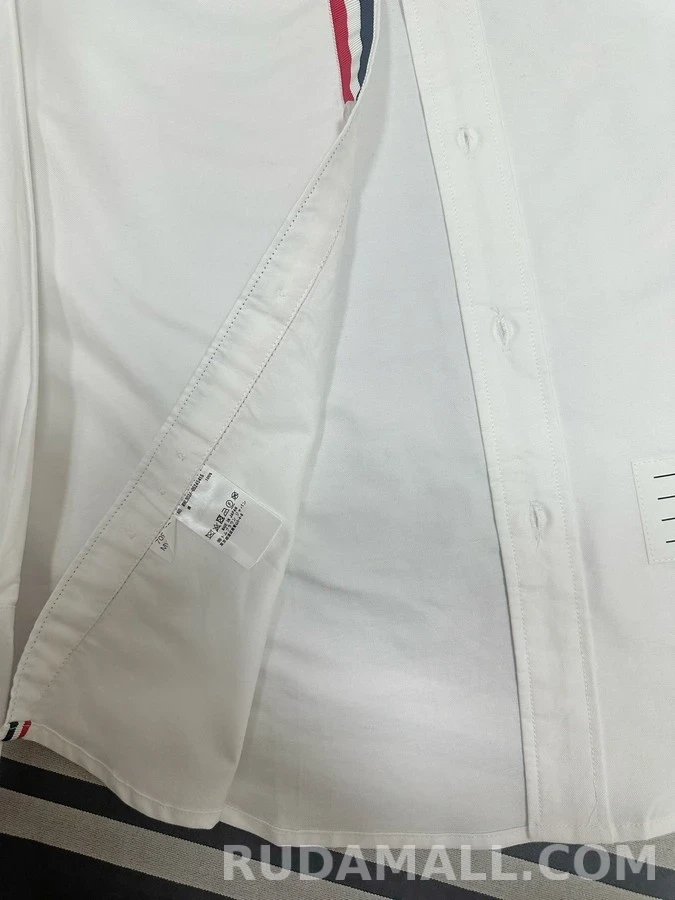 톰브라운 톰브라운 트리컬러 버튼다운 셔츠 상세 이미지
