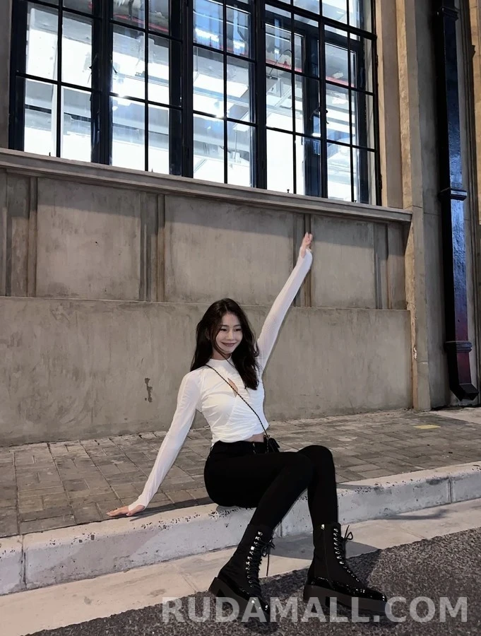 샤넬 샤넬 패널 콤뱃 부츠 상세 이미지
