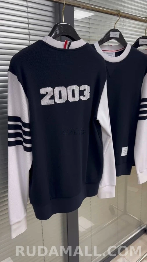 톰브라운 톰브라운 2003 레터링 스트라이프 맨투맨 상세 이미지