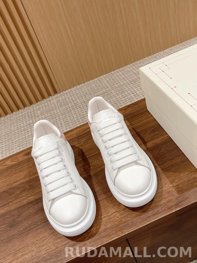 알렉산더 맥퀸 알렉산더 맥퀸 이리데슨트 탭 스니커즈 상세 이미지