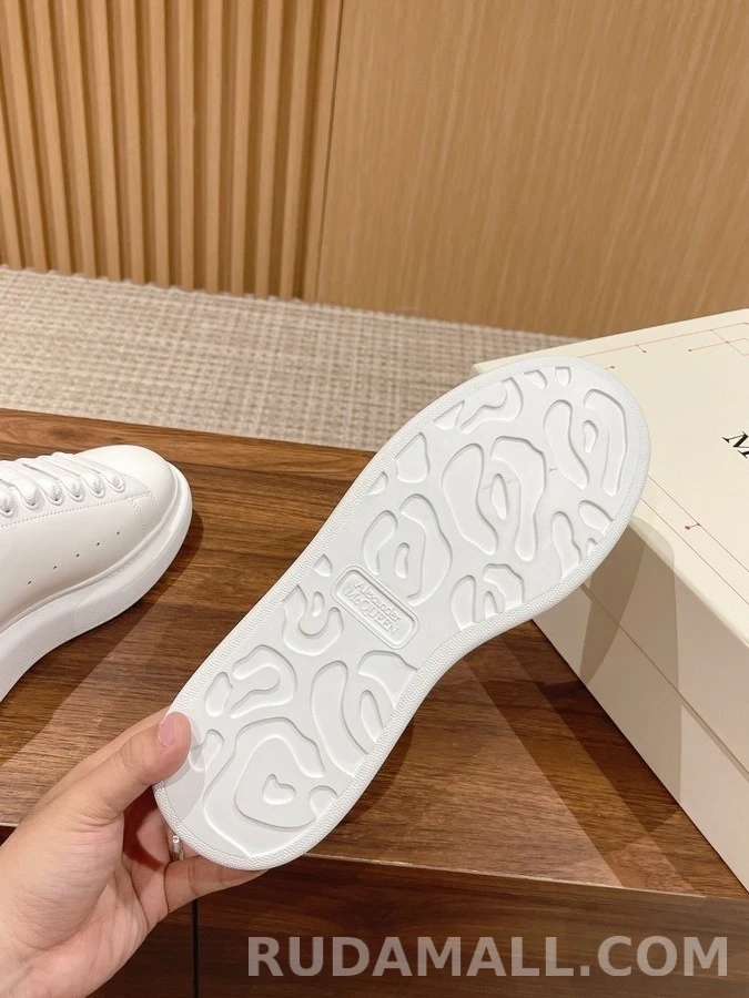 알렉산더 맥퀸 알렉산더 맥퀸 힐 탭 오버솔 스니커즈 상세 이미지