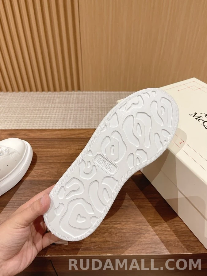 알렉산더 맥퀸 알렉산더 맥퀸 힐 탭 오버솔 스니커즈 상세 이미지