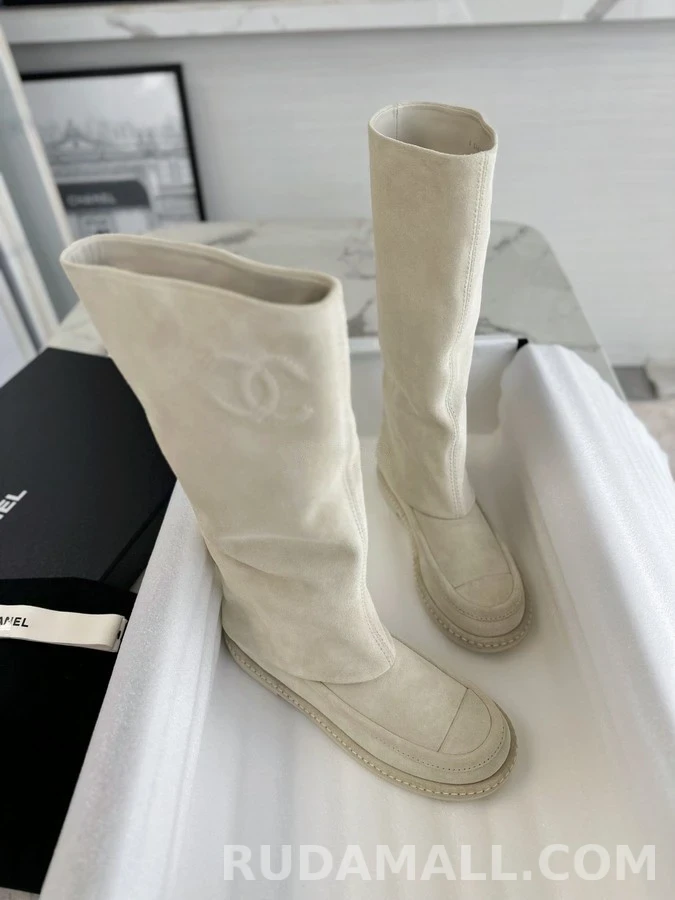 샤넬 샤넬 스웨이드 모카신 롱 부츠 상세 이미지