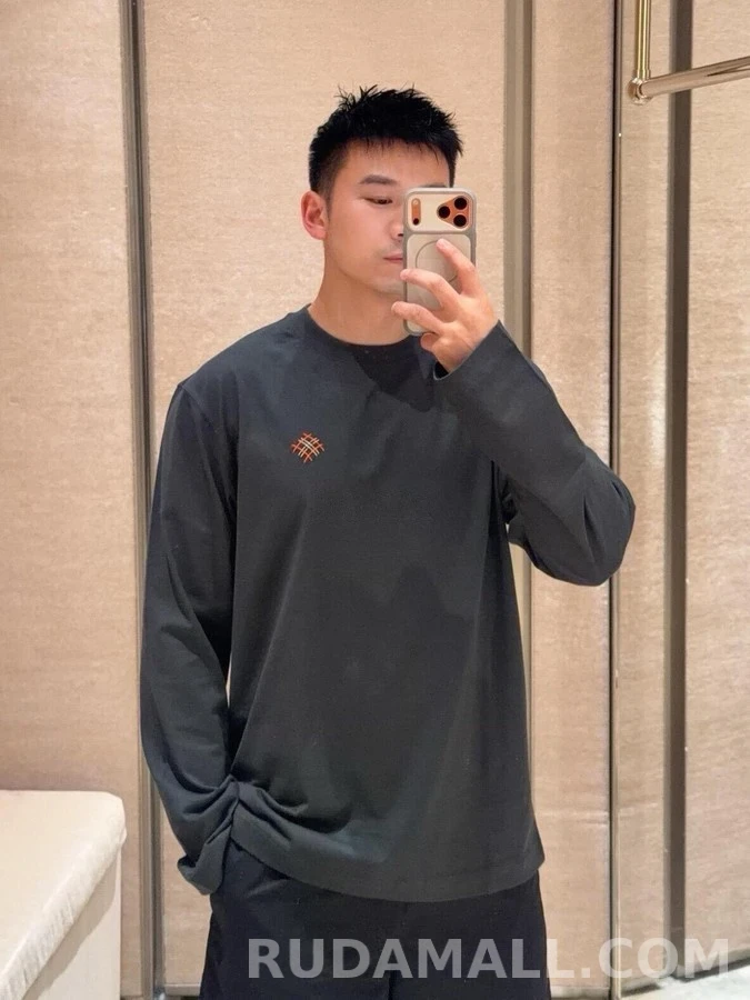 버버리 버버리 백 로고 자수 긴팔 티셔츠 상세 이미지