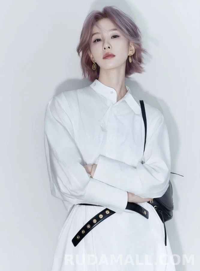 셀린느 셀린느 트리옹프 오벌 목걸이 상세 이미지