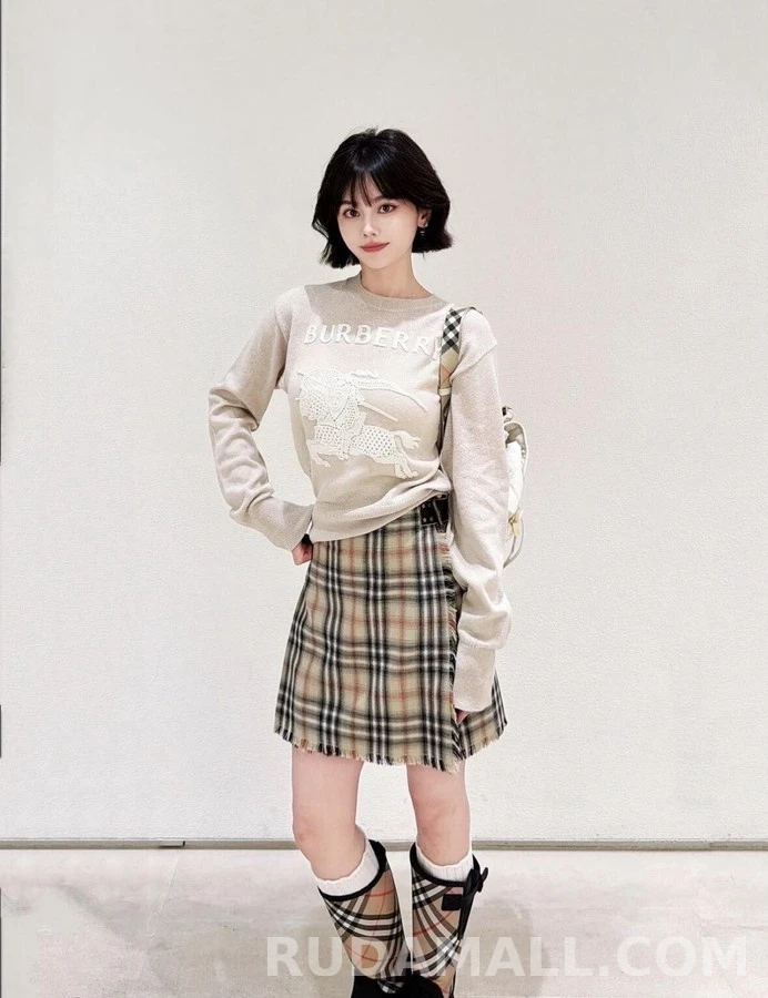 버버리 버버리 마술 기사 로고 니트 상세 이미지