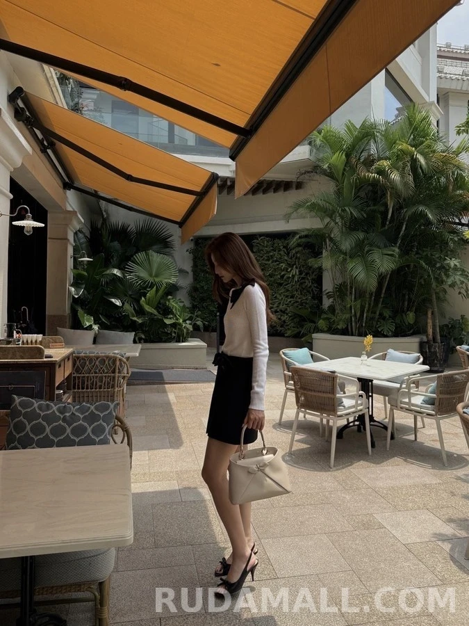 디올 디올 보우 디테일 캐시미어 스웨터 상세 이미지