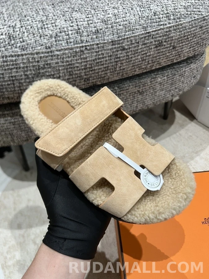 에르메스 에르메스 H 로고 스웨이드 퍼 슬라이드 상세 이미지