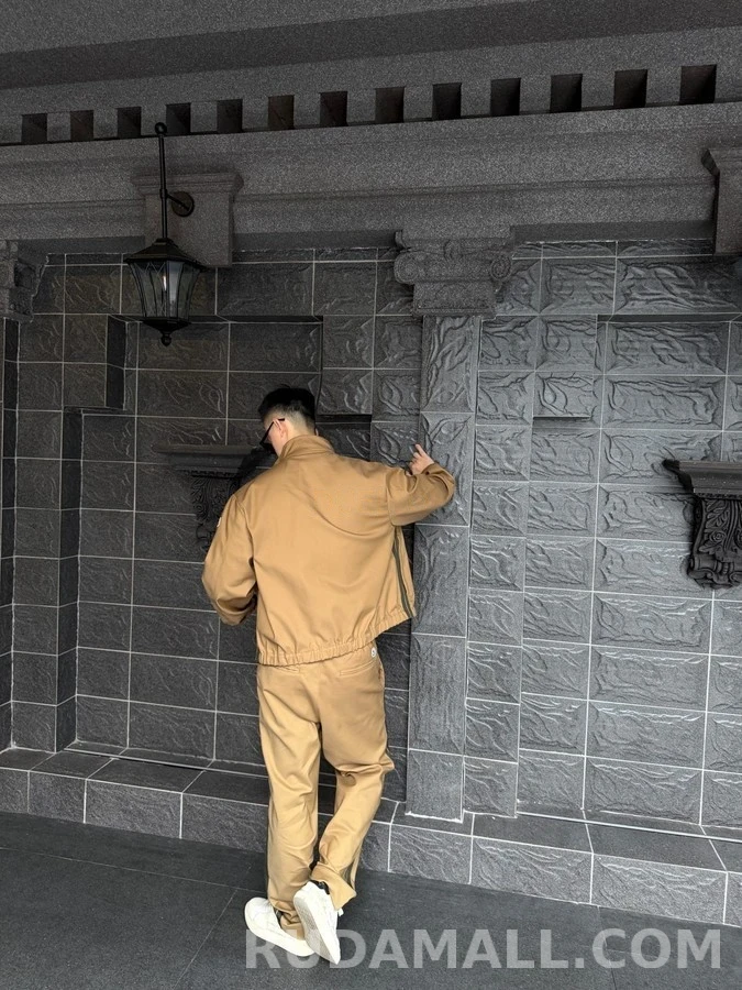 몽클레어 몽클레어 로고 스트라이프 팬츠 상세 이미지