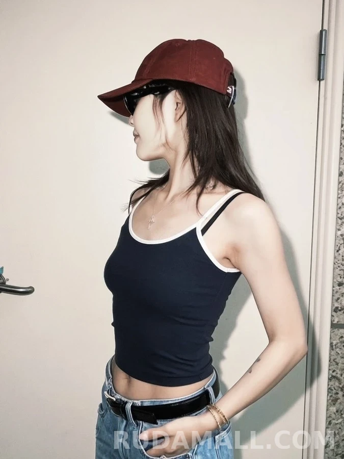 샤넬 샤넬 로고 자수 볼캡 상세 이미지