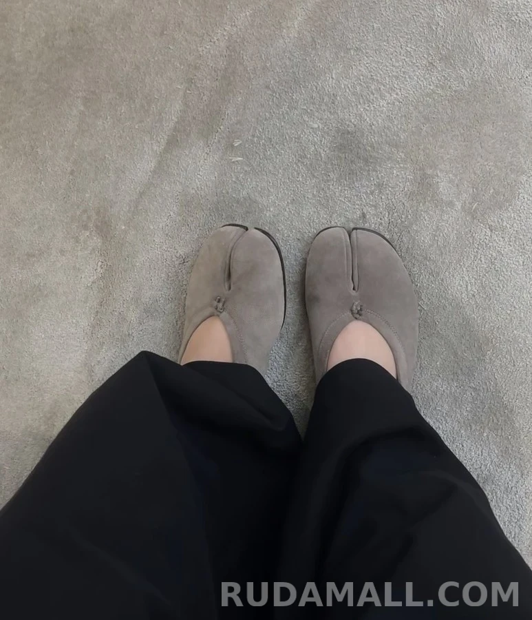 메종 마르지엘라 메종마르지엘라 스웨이드 타비 발레 플랫 상세 이미지