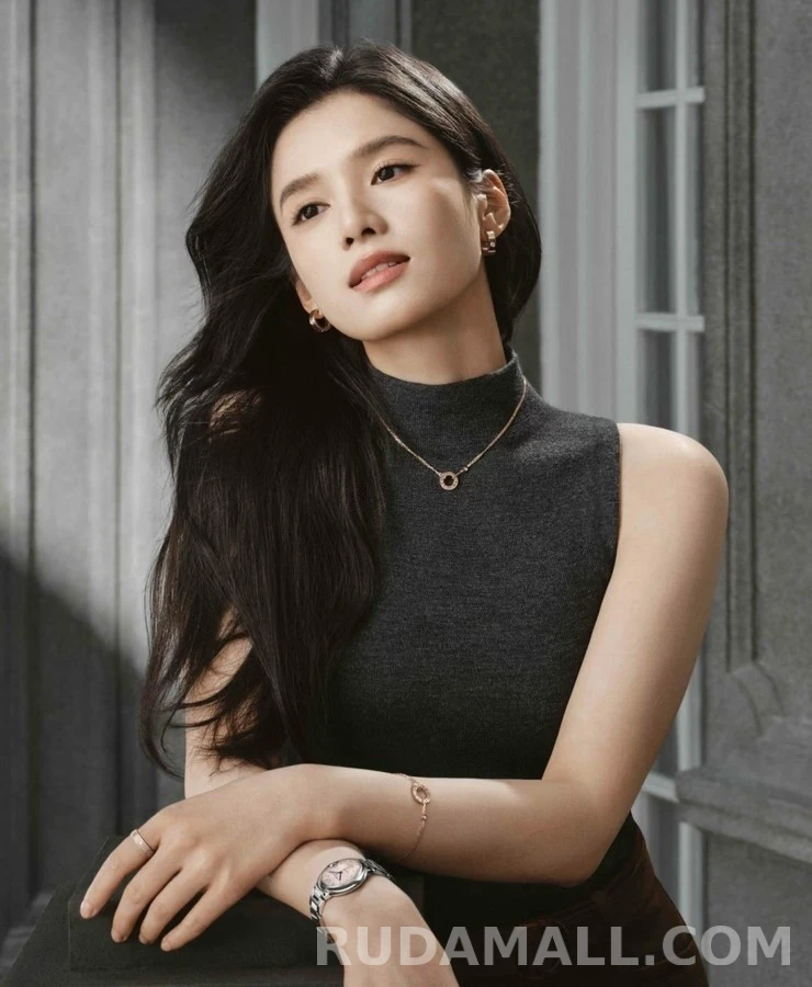 까르띠에 까르띠에 러브 오픈워크 사파이어 목걸이 상세 이미지