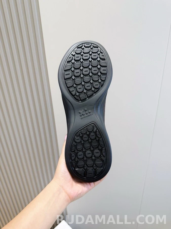 벨루티 벨루티 스크리토 패턴 가죽 스니커즈 상세 이미지