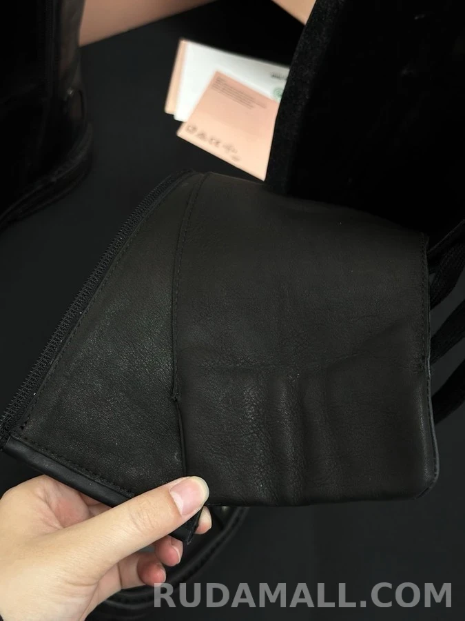미우미우 미우미우 레이스업 롱 워커 부츠 상세 이미지