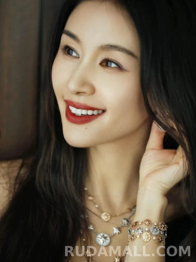 디올 디올 드 방트 목걸이 상세 이미지