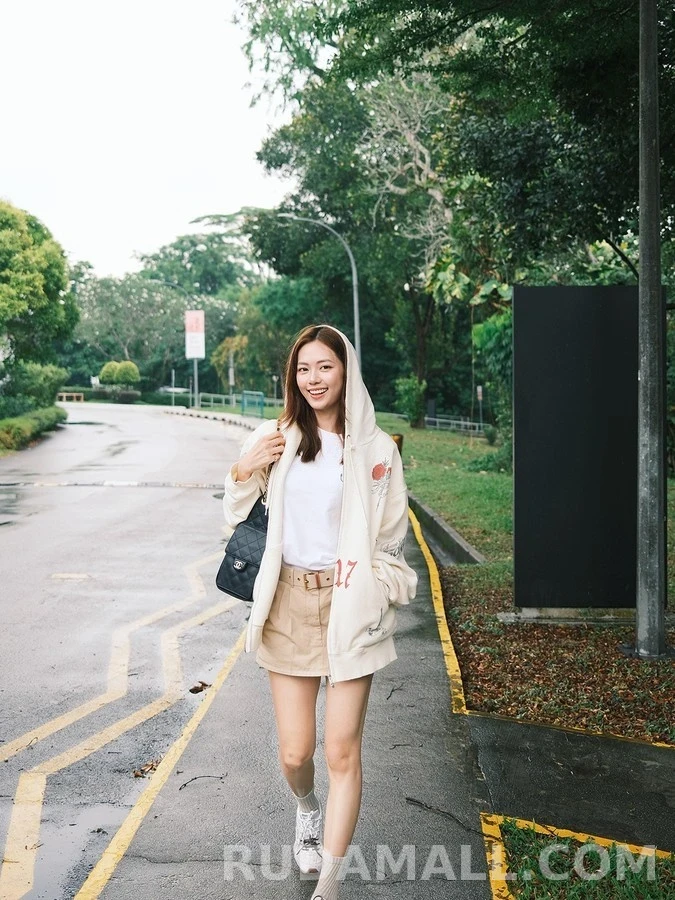 발렌시아가 발렌시아가 타투 그래픽 후드 집업 상세 이미지