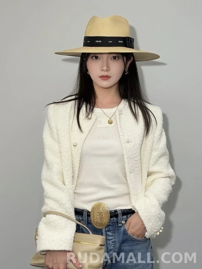 셀린느 셀린느 트리옹프 비즈 오벌 펜던트 목걸이 상세 이미지