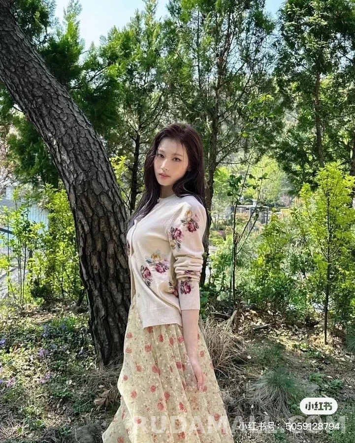 프라다 프라다 플라워 프린트 니트 가디건 상세 이미지