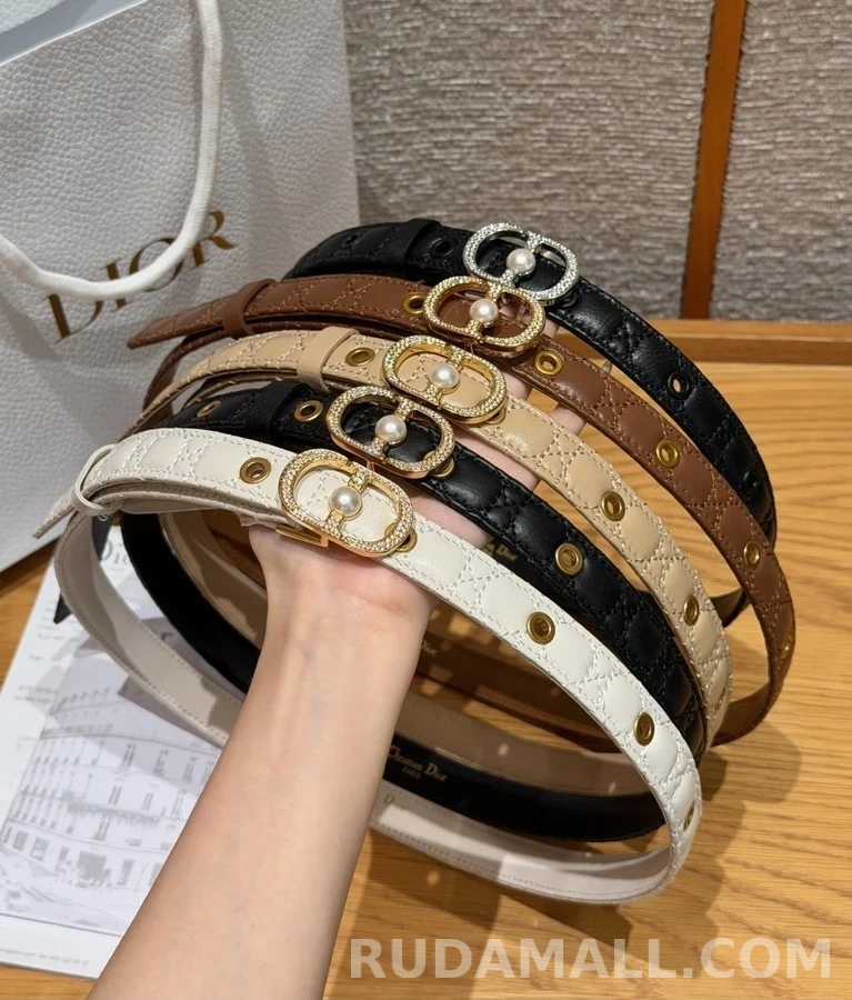 디올 디올 진주 버클 퀼팅 벨트 상세 이미지