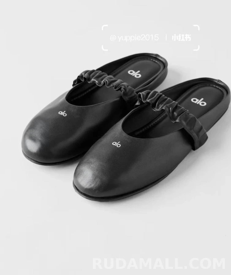 살로몬 살로몬 주름 스트랩 뮬 플랫 상세 이미지