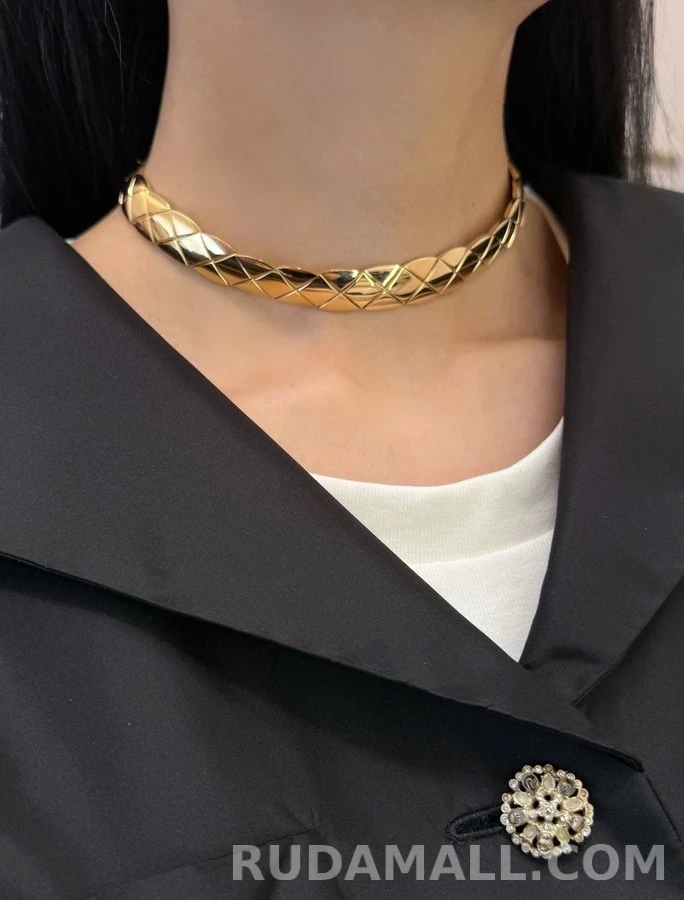 샤넬 샤넬 코코 크러쉬 와이드 다이아몬드 패턴 초커 상세 이미지