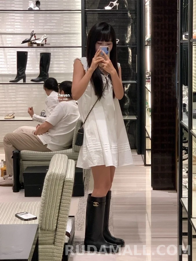 샤넬 샤넬 금속 버클 스트랩 라이딩 부츠 상세 이미지