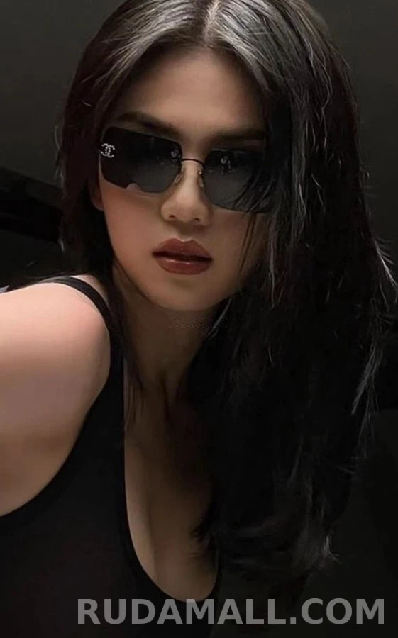 샤넬 샤넬 크리스탈 더블 C 림리스 선글라스 상세 이미지