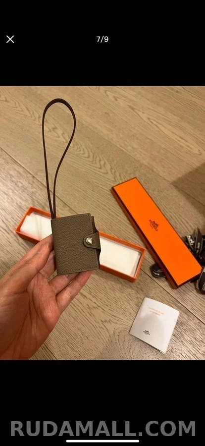에르메스 에르메스 Ulysse nano 메모 패드 백참 상세 이미지