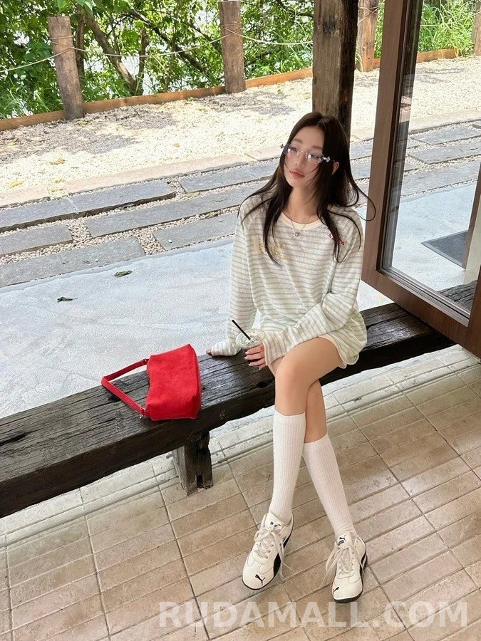 셀린느 셀린느 스트라이프 앵커 자수 긴팔 티셔츠 상세 이미지