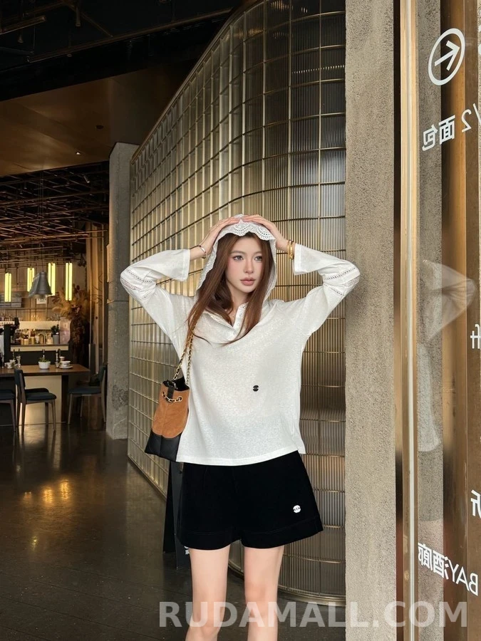 샤넬 샤넬 레이스 배색 후드 티셔츠 상세 이미지