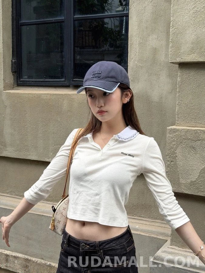 미우미우 미우미우 꽃자수 피터팬카라 폴로 긴팔 티셔츠 상세 이미지