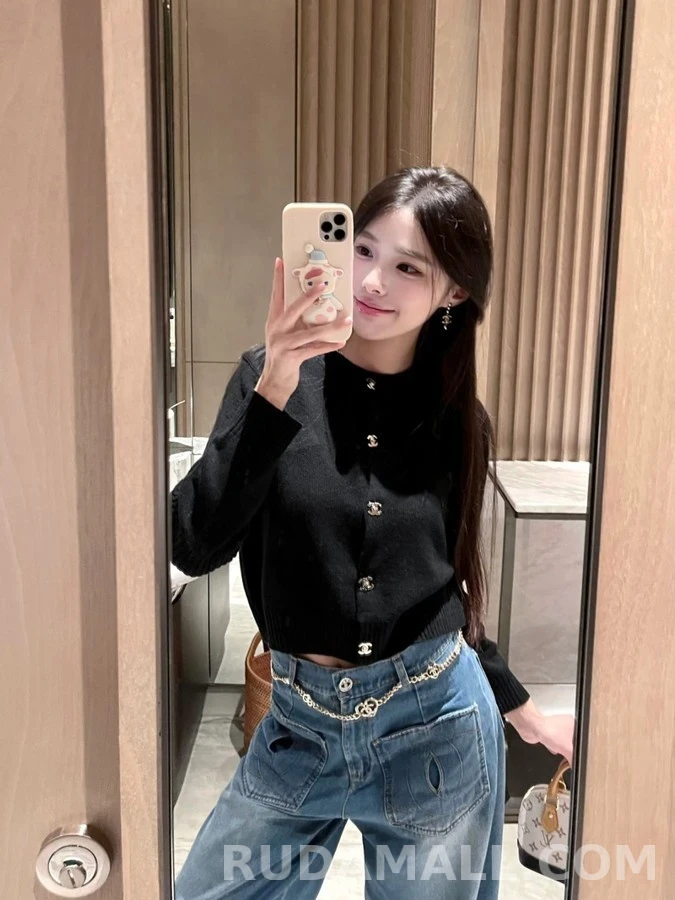샤넬 샤넬 더블 C 로고 니트 가디건 상세 이미지
