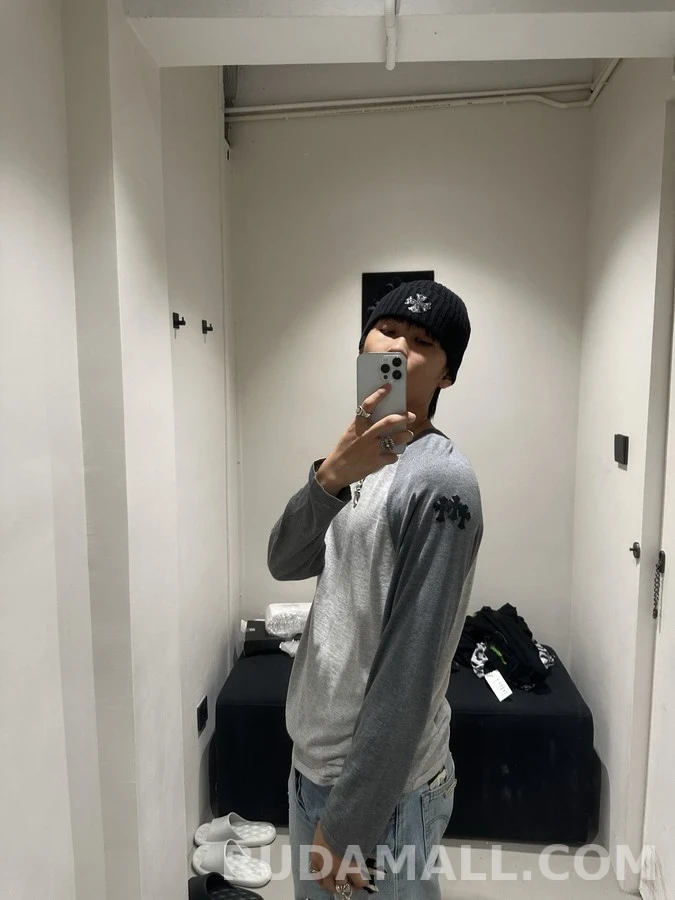 크롬하츠 크롬하츠 크로스 래글런 긴팔 티셔츠 상세 이미지