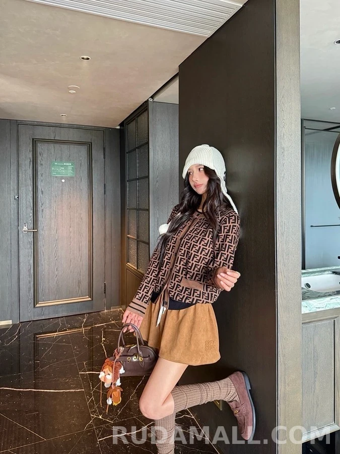펜디 펜디 로고 자카드 가디건 상세 이미지
