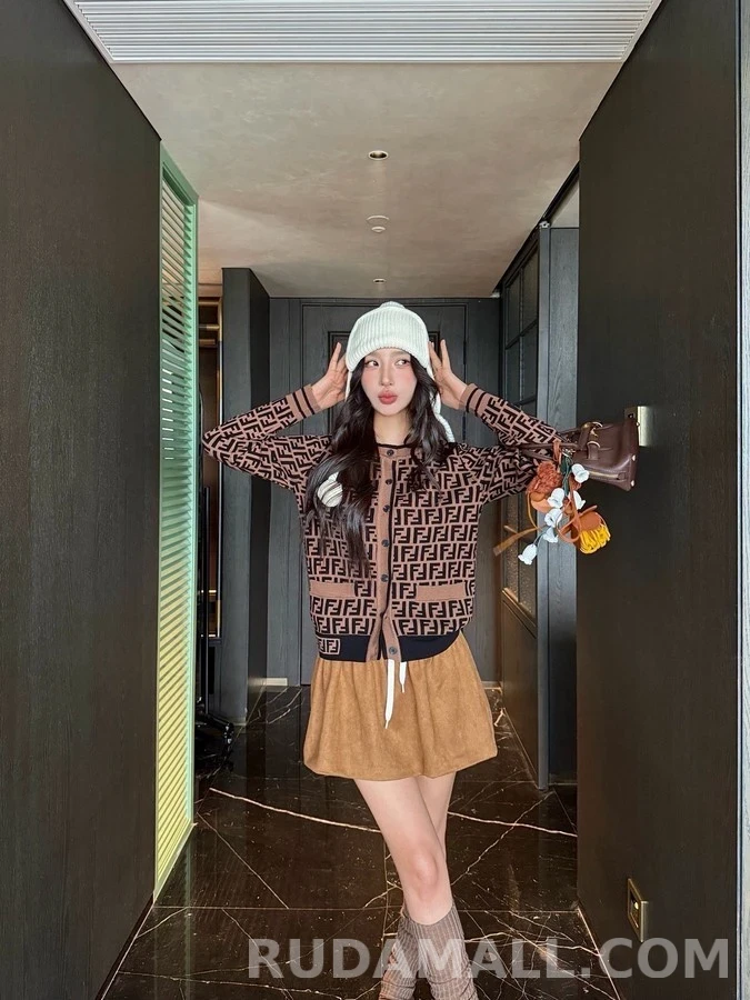 펜디 펜디 로고 자카드 가디건 상세 이미지