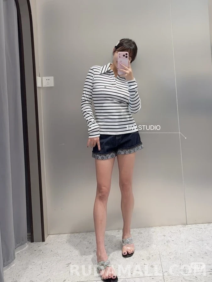 셀린느 셀린느 트리옹프 스트라이프 긴팔 티셔츠 상세 이미지