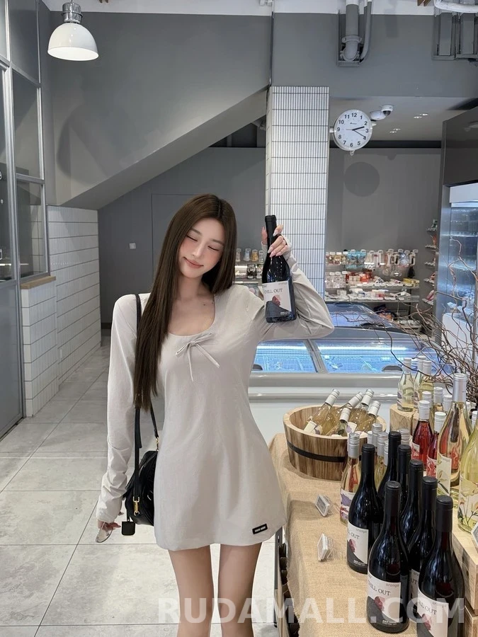 미우미우 미우미우 로고 리본 원피스 상세 이미지