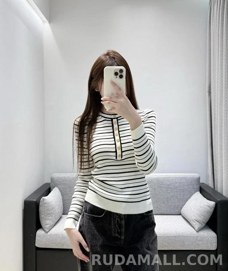 샤넬 샤넬 스트라이프 더블C 버튼 니트 상세 이미지