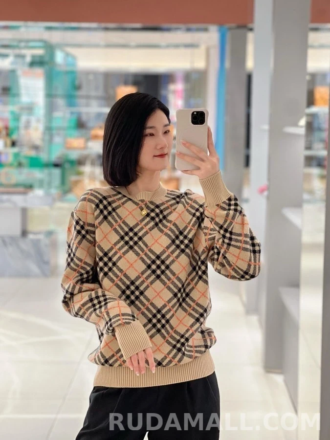 버버리 버버리 체크 아가일 니트 스웨터 상세 이미지