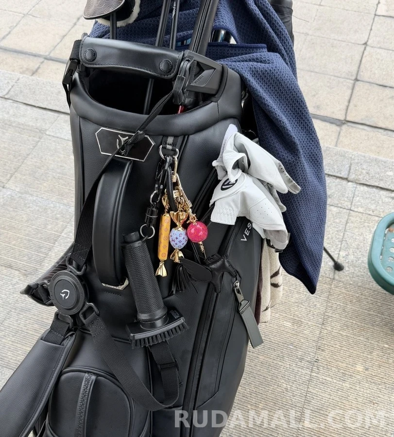 루이비통 루이비통 스위트 모노그램 롤리팝 키링 상세 이미지