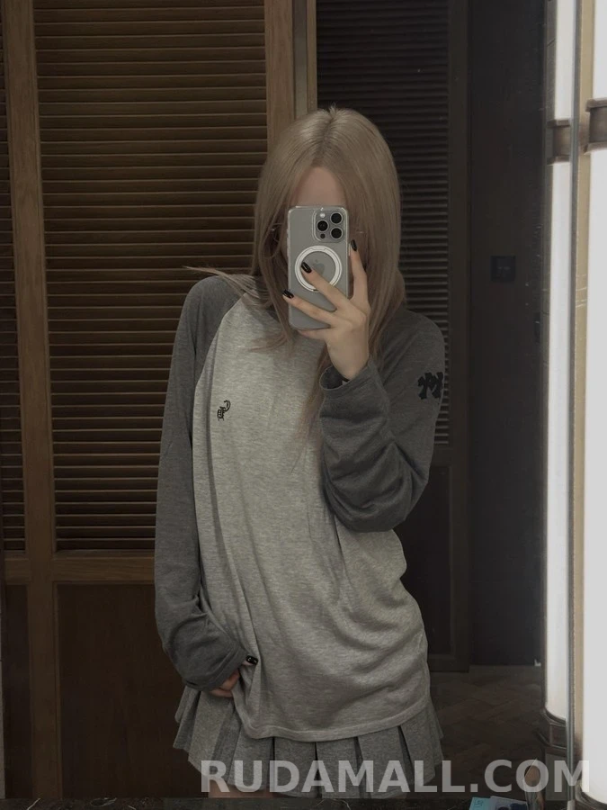 크롬하츠 크롬하츠 투톤 로고 자수 긴팔 티셔츠 상세 이미지