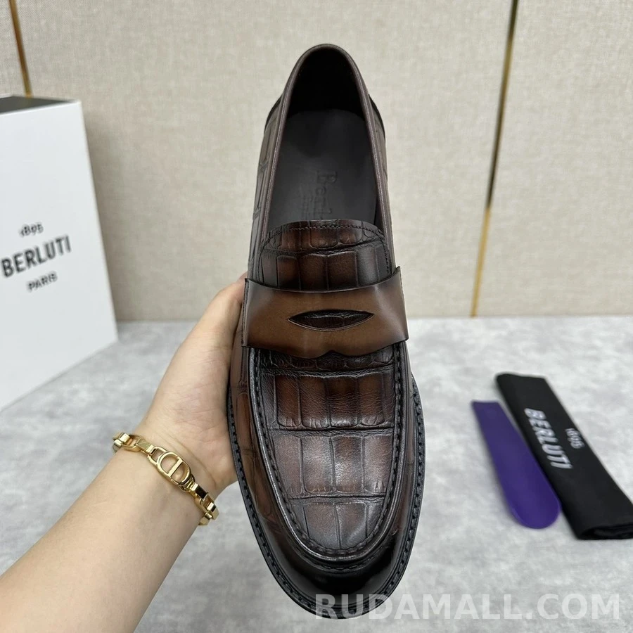 벨루티 벨루티 악어 엠보싱 패티나 페니 로퍼 상세 이미지