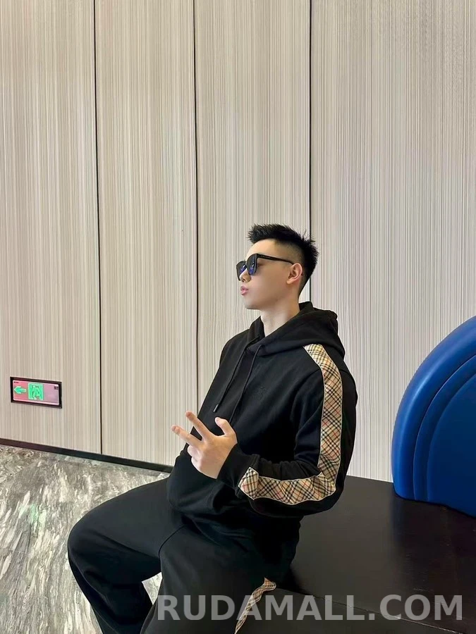 버버리 버버리 체크 스트라이프 후드 맨투맨 상세 이미지