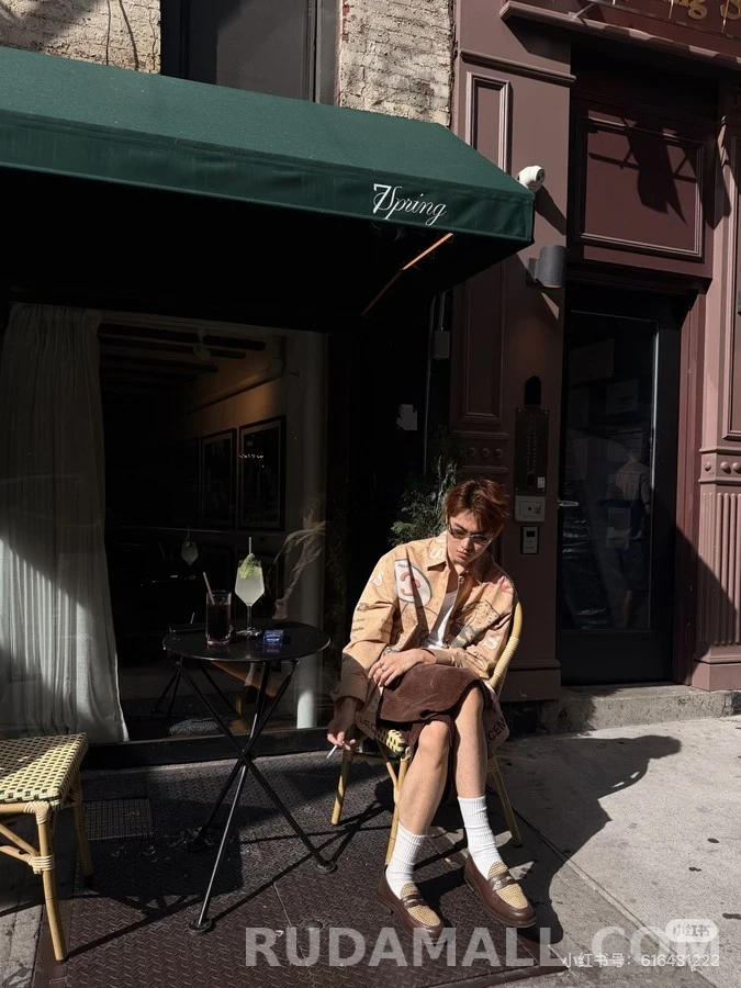 샤넬 샤넬 햄버거 신문 프린트 셔츠 상세 이미지