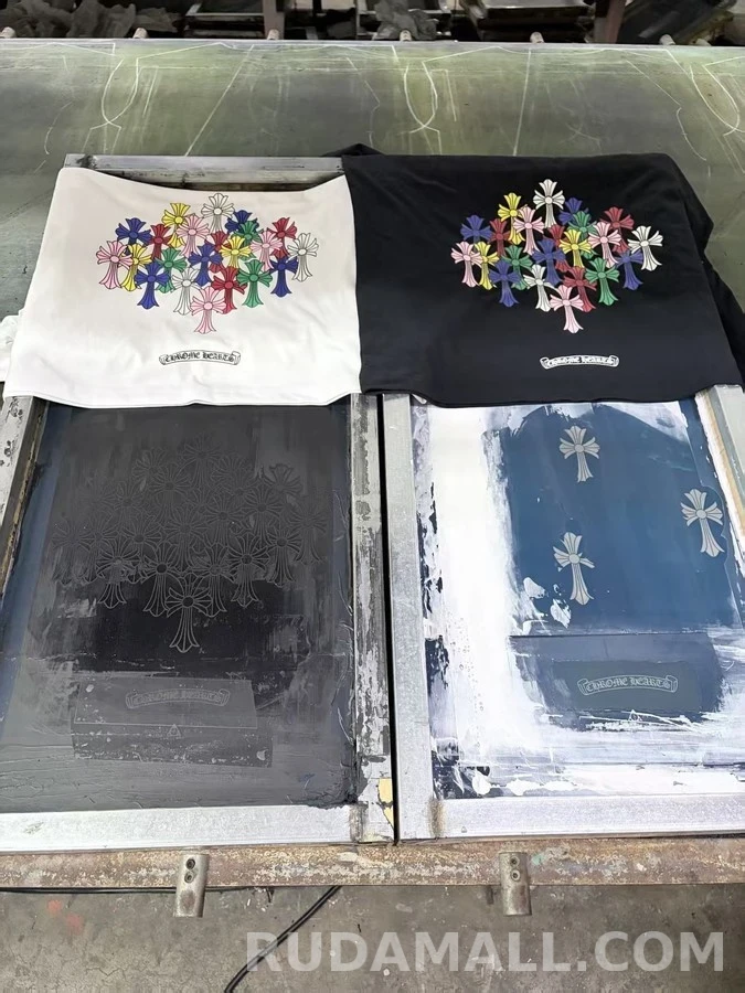 크롬하츠 크롬하츠 멀티 크로스 긴팔 티셔츠 상세 이미지