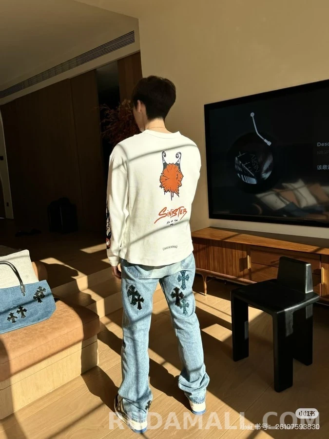 크롬하츠 크롬하츠 매티보이 그래픽 긴팔 티셔츠 상세 이미지