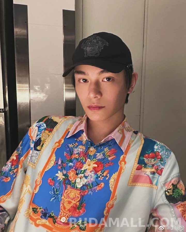 생로랑 세인트로랑 복고풍 유화 프린트 셔츠 상세 이미지