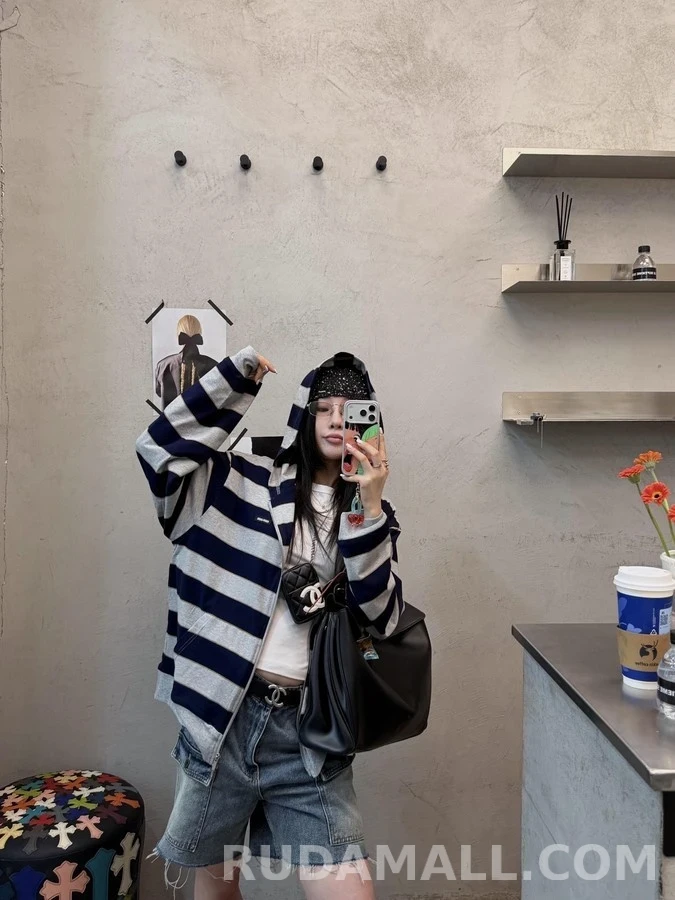 미우미우 미우미우 로고 스트라이프 후드 집업 상세 이미지
